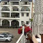 Hotel Misk & Tirana