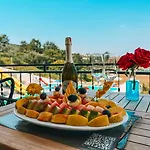 Hotel Misk & 5*